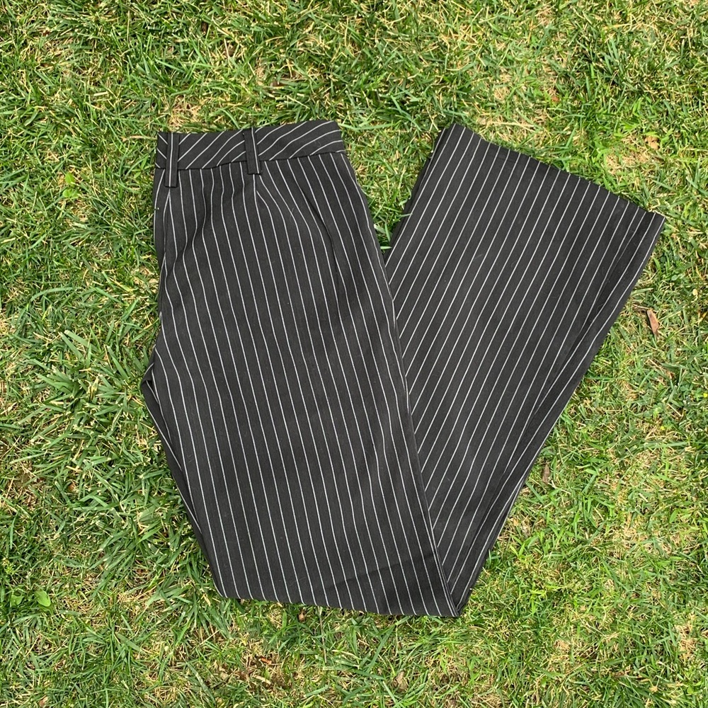 ⚠️ SOLD Black pin stripe trousers SOLD ⚠️